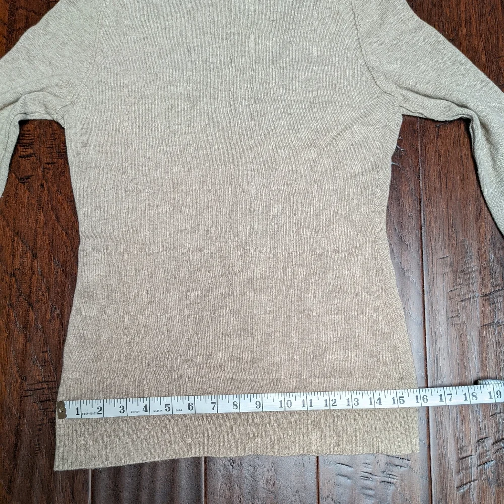 Tan Banana Republic Cardigan - Picture 3 of 15
